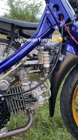 utamakan fungsi bukan gengsi#oilculer #pitunggank🤙 #honda #cseries #funny 