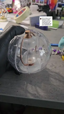 Replying to @xaranjas  bcs a lot of people ask me how to open the globe, so here ist the video #lightstick #kpop #customized #decoration #fyp #ateez #atiny 