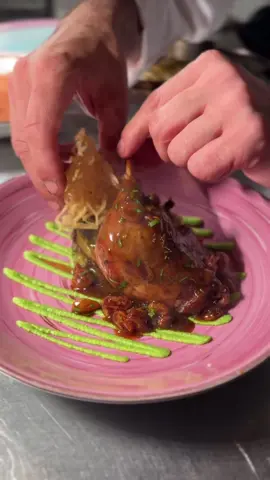 Duck leg confit, peas puree,braised escarole and raisins. Bon Appétit! 🇫🇷 #Foodie #londonfoodie #restaurant #londonrestaurant #frenchrestaurant #chef #stmargarets #twickenham #richmond #richmonduponthames #richmondhill #paris #france #localbusiness #SmallBusiness #cheflife #chefmode #frenchfood #restaurante #cookingtime #cookingram #cookingvideo #cooking 