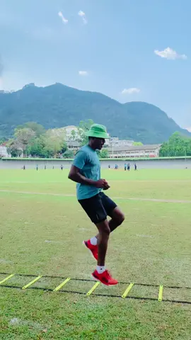 Frequency+Agility+Stride 💫Join with us & improve your performance  • Special training for kids • Athletics for all • Fitness training for all 📍MATALE | KANDY | ONLINE  . . . #danzakuduro #foryoupage #fypシ #motivation #athletics #workout #champion 
