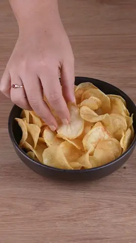 Someone asked me why the fries were so crispy and tasty #cooking #Recipe #EasyRecipe #quickrecipes #cook #potato #fries #dinner #viral 