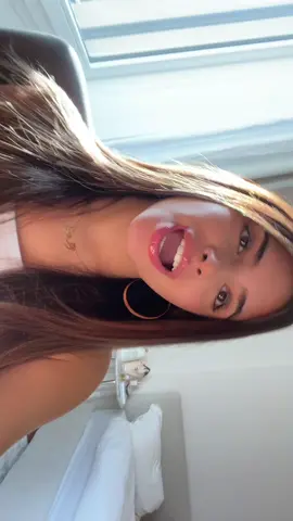 #brunette #cutegirl #neipertee #latina #arab #fyp #viral #parati 