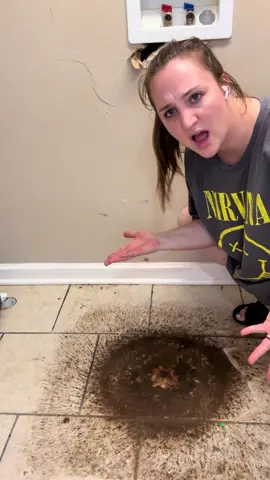 Anyone know what the part is called? 🫣😅 #moving #movingon #movingontobetterthings #movingtok #renting #renta #rentalproperty #rentals #moveout #moveoutcleaning #clean #MomsofTikTok #cleanwithme #cleaningtiktok #CleanTok #cleaningasmr #fyp #fypシ #foryoupage #foryou #cleanwithme #dayinthelife #ditl #dailylife #fyp #youngmom #stahmama #wifelife #stahm #wifelife #asmr #stayathomemom #toddlermom #stahmlife #stahmom #youngmomsoftiktok  #momoftwo #stayathomemomoftwo #sahmoftwo #realisticmomcontent #realisticmomlife #momshit #stayathomeparent #stayathomeparentsoftiktok 