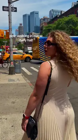 ill be going by Carrie from now on #nyc #sexandthecity #carriebradshaw #trendingsong #fyp #grwm 