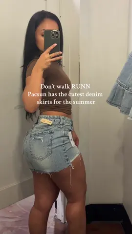 #fyp#summerclothes#miniskirts @pacsun 