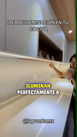 ¿Que no debe de faltar en tu cocina? La luz led! Ya es alto super fundamental! Le da un look moderno y destaca todos esos pequeños detalles!! #lapuertamx #alacenacocina #cocinaordenada #accesorio #cocina #ideadecocina #cocinamonterrey 
