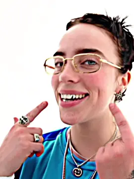 I'll volunteer #billieeilish #billie #billieeilishedits #fy #fyp #billieeilishedit #billiestan #edit #lunch