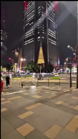 Cảnh đẹp thành phố Thẩm Quyến Trung Quốc đêm trăng rằm 