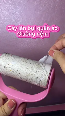 Bạn sẽ không thể biết giường nệm của mình bẩn thế nào cho tới khi dùng cây lăn bụi này.#caylanbui #caylanbuiquanao #review #xuhuong 