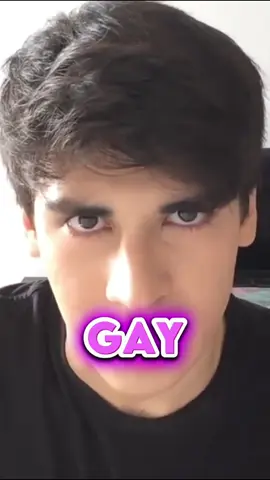No tengas miedo a demostrar quién eres 💪🏽 #comedia #humor #Pride #orgullo #lgbt #lgbtq #gay #gaytiktok 