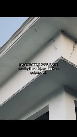 tuhan yo gak suka😇