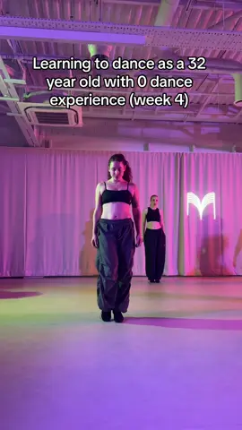 Learning to dance as a 32 year old with 0 dance experience (week 4)  Thank you again @Tarek Khwiss for the amazing choreography @The MANOR LDN #dance #beginnerdance #heelsdance #dancingislife #dancetok #dancefitness #nastygirl 