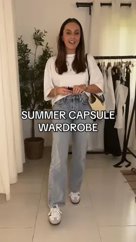 Styling straught leg jeans part 3! #capsulewardrobe #stylingtips #straightlegjeans #summerwardrobe #summeroutfit #OOTD #dailyoutfits #minimalistoutfit #TikTokFashion 
