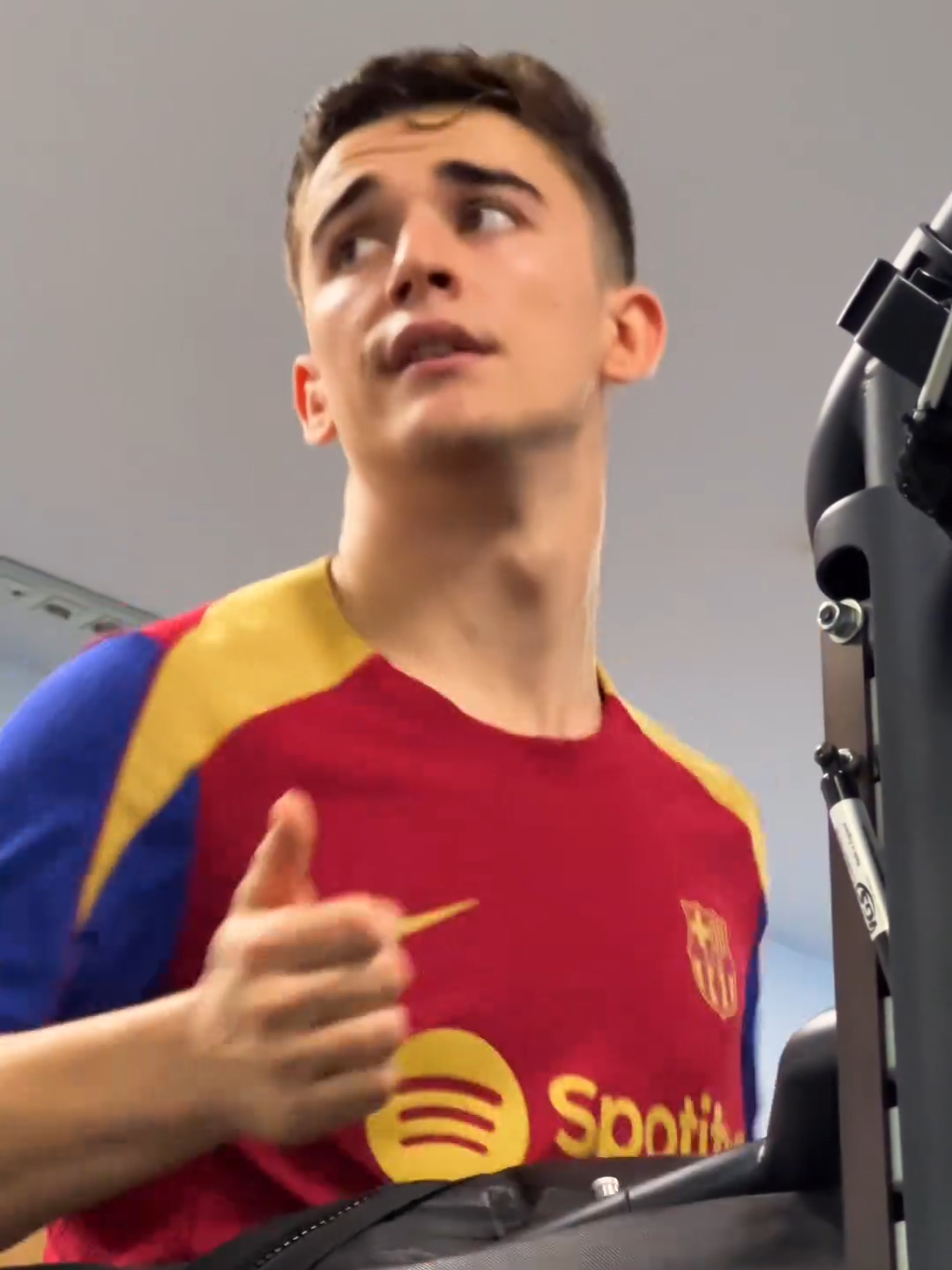 👊 ¡Vamos, Gavi! 💪 El @fcbarcelona comparte su proceso de recuperación #gavi #fcb #fcbarcelona #barcelona #pablogavi