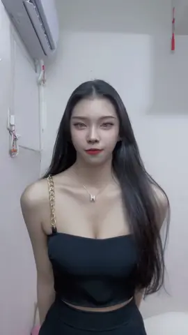 老婆要娶辣的 胡牌要胡大的#妹妹 #台中 #台越混血 #流量密碼 #推薦 #抖音爸爸別限我流量 @TikTok @流量支援小哥✔ @Tiktok流量传播员 