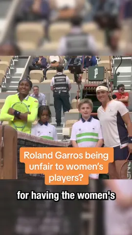 Should there have been a women’s night match at Roland Garros? 🌚  #tennis #tennistiktok #rolandgarros #frenchopen #cocogauff #tennisplayer 