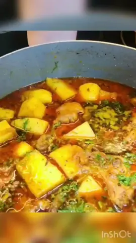 Secret of our aloo chicken salan #Recipe #chicken #viralreels 