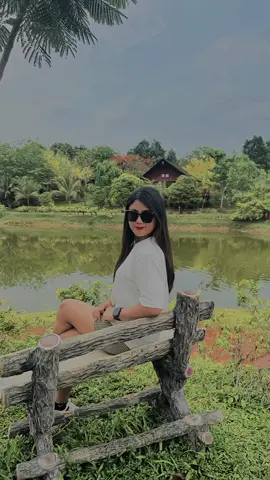 My Choice, My Life 😎 #foryou #foryoupage #မြင်ပါများပီးချစ်ကျွမ်းဝင်အောင်လို့🤒🖤 #trending #မင်းချစ်ရင်မင်းကောင်မလေးပဲ😝🖤 #tiktokmyanmar #capcut 