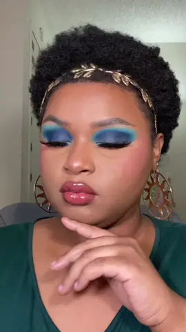 Got my lips looking extra pouty ✨ Products Used: @Glam oasis Lip Liner • Siren + It Girl | Gloss • Dolce @Creative Gal Cosmetics Gloss • Troy @Laced with cherry🍒 Lip + Cheek • Bam #fyp #lipcombo #glossylips #BeautyTok 