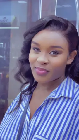 Happy Client #AwesomeBeautyparlour 💜 Call for bookings ☎️ +256777898315 #makeup #glam #beauty 