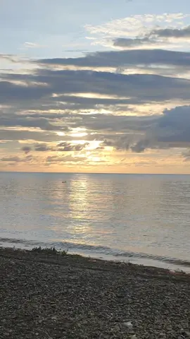 Satu permintaan.. #sunset #sunsetlover #sea #laut #pantai #sadvibes #sadstory #fypシ゚viral #avengedsevenfold #a7x #deargod 