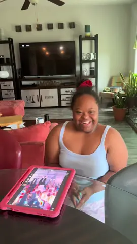 Its always time for a mini jam session 💃🏽 #ninasimoneray #Summer ☀️ 💙💛 #fyp #explore #MomsofTikTok #smile 😊 