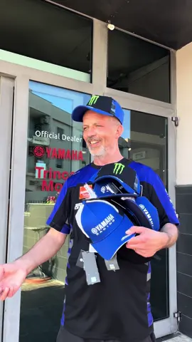 Cercavi un cappellino ?🤪🤪🤪