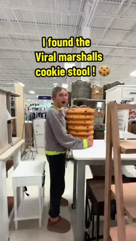 I found the cookie stool !🍪 Should i paint it ! 🖌️ #DIY #cookiestool #marshalls #stool #homegoods #homegoodsfinds #Vlog #shoppinghaul 