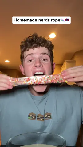 What did i just create…🤯😨 #foodhacks #homemade #nerdsrope #thefoodguy #foodiefam #funny 