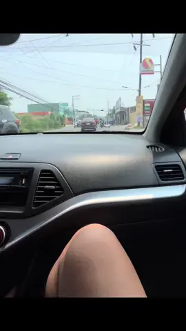 Yung kotse pede ipakita pero yung kasama hindi HAHAHA