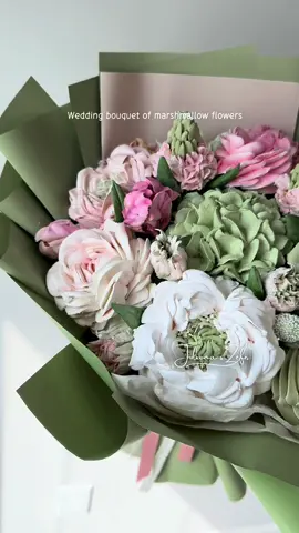 Check out the stunning bouquet I made to order as a wedding gift #marshmallows #atlantaflorist #atlantaflowers #atlantazefir #atlantadesserts #atlantagiftmarket #atlantagifts #atlantaeats #atlantafood #atlantachef #atlantaartist #atlantawedding #giftforher #giftboxes #zefir #atlantabouquets #atlantabusiness #atlanta #candybouquet #edibleflowers  #weddingbouquet #weddingdesserts #weddingflowers #atlantawedding #atlantadesserts 