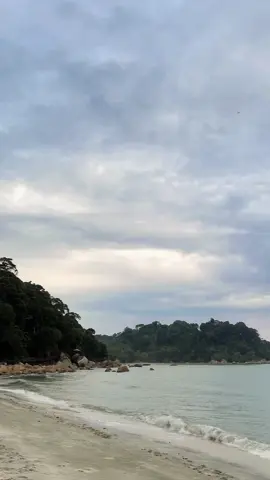 Teluk Cempedak, Kuantan, Pahang. #fyp #healing #beach #malaysia #vibes #sea #travel 