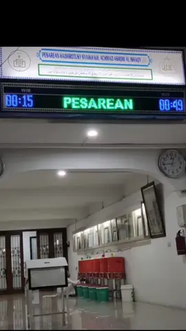 Tiada rasa lain selain tenang dan damai kala berada di maqbarah Hadrotussyaikh KH. Achmad Asrori al Ishaqy r.a #alkhidmahindonesia #jamaahalkhidmah  #thoriqohqodiriyahwanaqsabandiyah #alutsmaniyah  #pondokpesantren #assalafi_al_fitrah_kedingding_surabaya  #ukhsaficoplercommunity #ucc #maqbarah #fyp #viral 