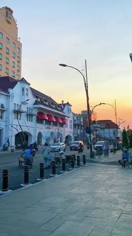 Sesuatu di #surabaya #kotatuasurabaya 