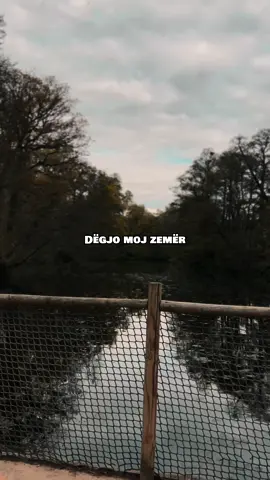Babeta Shahini ft Rati - Si karamele  #nostalgjiku #kengetevjetra #shqip #nostalgji #lyrics #fypシ゚viral #foryoupage 
