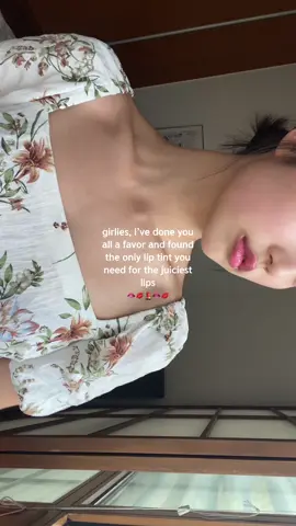 Doing my lips will forever be my favourite step in the makeup routine  #liptint #lipoil #lipstick #artesinsa #coreelle #kbeauty #korean #koreanbeauty #bestlipgloss #kbeautyviral #beauty #BeautyReview #itgirlaesthetic #itgirlproducts #contentcreator #beautycontentcreator 