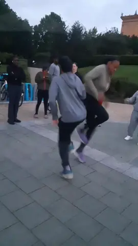 This was impressive 👏 (via antoinettemarshall82/IG) #doubledutch #jumprope 