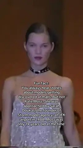 #katemoss #viral #fyp #blowthisup #fashion #model #beauty #Runway 