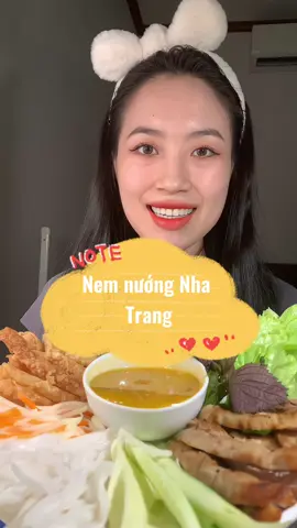 Cứ đêm là lại đói. Mời mọi người ăn nem nướng Nha Trang cùng mình nhớ #ancungmaimai #ancungtiktok #fyp #eating #mukbang #nemnuong #nemnuongnhatrang 