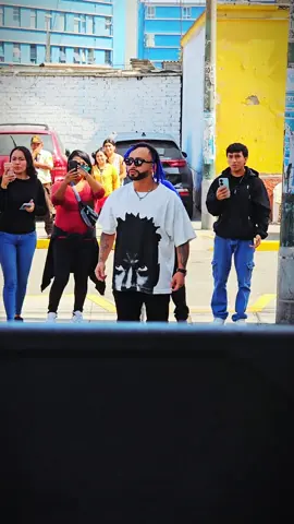 La Policía Nacional del Perú confirma que Zumba aparece de la nada. 🚔👮🏽‍♂️  #Zumba #DeLaNada #PoliciaPeru #PNP #Intentalo #ZumbaApareceDeLaNada #NPC #elprotagonista #TeoriaDeZumba #Conspiración 