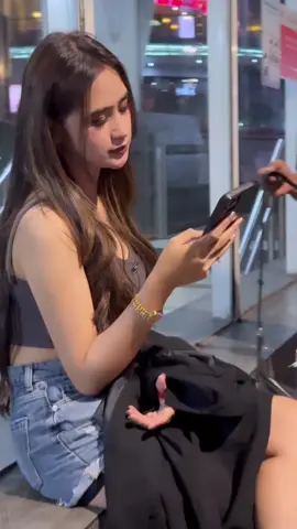 Jngan mandang dia itu siapa karna kita blom tau besok dia jadi apa#viral6 @Novita Sari🔥 