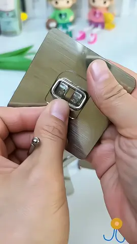 Combo 50 móc dán tường siêu dính chỉ với 89k frre ship#mocdantuong #mocdantuongsieudinh #mocdantuongchiuluc #giadungtienich 