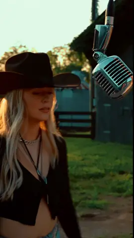 a song to listen to with your top down with summer #countrymusic #country #fyp #countrygirl #newmusic #musictok #independentartist 