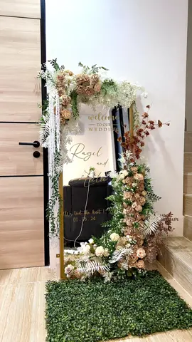 Wedding mirror #wedding #weddingdecoration #inspirasiwedding #weddingideas #weddingmurah #weddingmirror 