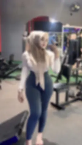 Mirror gym selfie😙