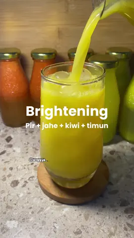 ✨ SAVE AND TRY LATER ✨  🌟 GLOW UP JUICE 🌟 siapa yang udah buktiin rutin minum jus bs benerin skin barier?  Beberapa resep jus ini bisa untuk skincare alami dan alternative rawat tubuh dari dalam, badan sehat dan kulit glowing? Powerfull combo 🙌🏻 #realfood #skincaretips #healthydrink #healthyfoods #reels #if #defkal #gingershot #juskesehatan #jussehatalami #fypシ゚viral 