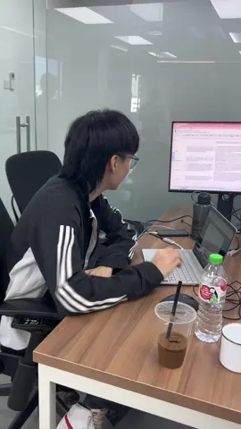 I think I’d rather get scammed 😔 #scamdiaries #scams #rizz #challenge #harizzment