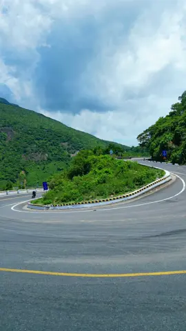 Đèo Hải Vân ngày nắng đẹp#langthangdanang 