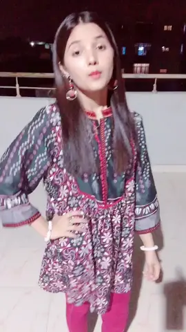 #rabeecakhan #rabeecak  #rabeecakashif  #foryoupage #viral #video #onthisday #goviral #1millionaudition #viral #fypシ゚viral #old #oldme@Rabeecakashif 