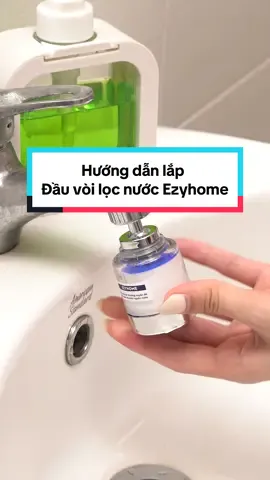 Không chỉ cánh đàn ông con trai mà chị em phụ nữ cũng có thể dễ dàng lắp được đầu vòi lọc nước ạ 😍 #ezyhome #giadungtienich #daulocnuoctaivoi #daulocnuocezyhome
